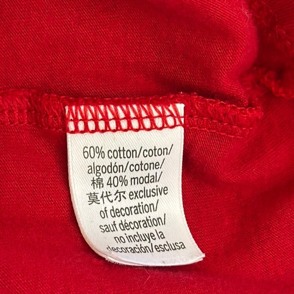 Victoria's Secret Red Graphic Crop Tee - Picture 4 of 5